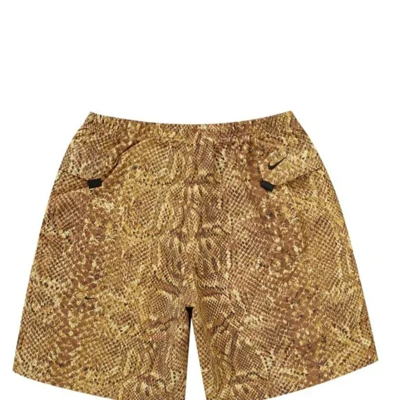 Supreme FW22 Nike ACG Nylon Trail Short Gold Snakeskin Supreme FW22 Nike ACG Nylon Trail Short Gold Snakeskin
